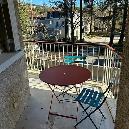 T2 Proche Des Thermes - 아파트 그뢰오레방